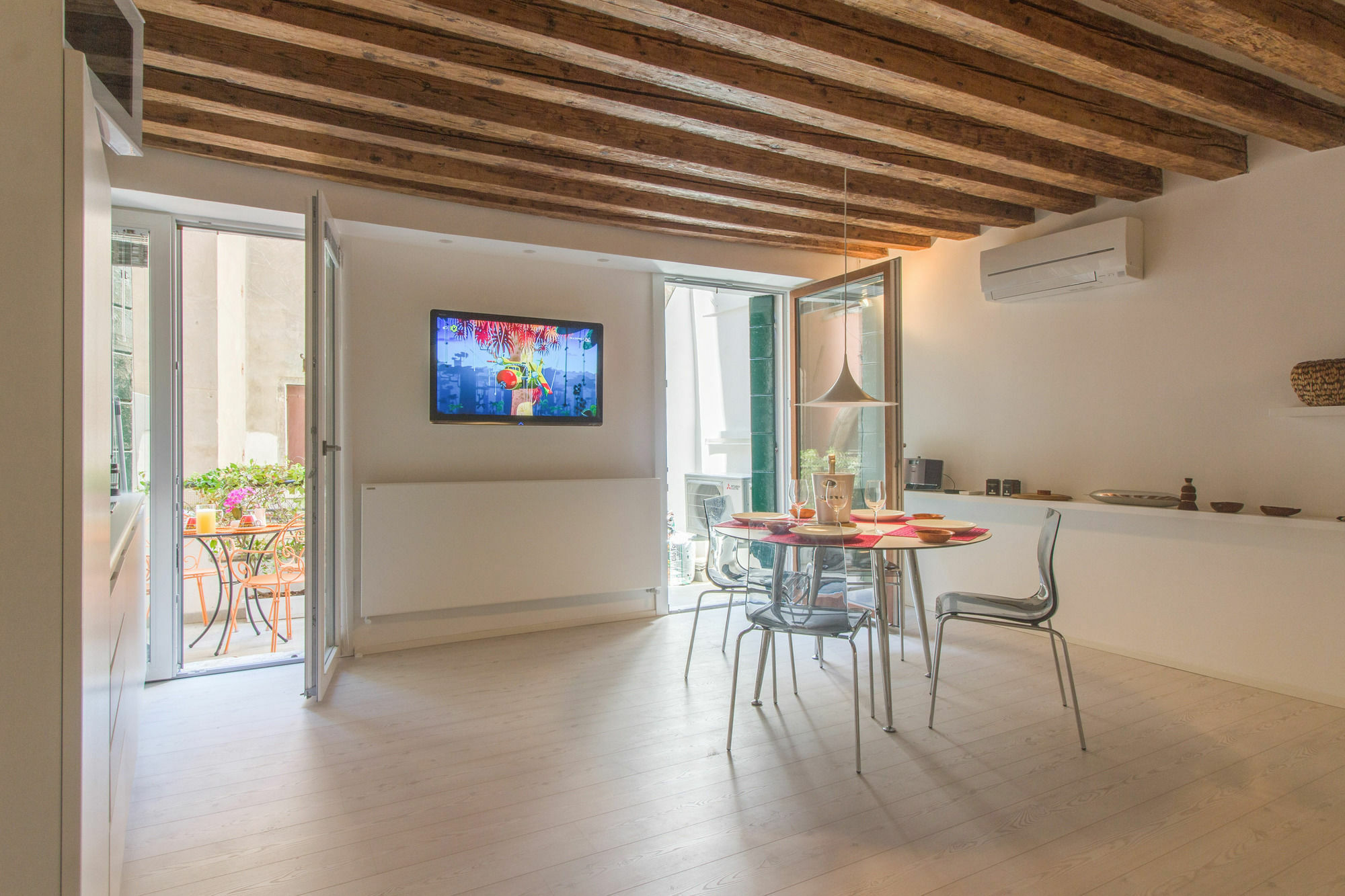 Appartamento Ve.n.i.ce. Cera Casa Del Giglio *